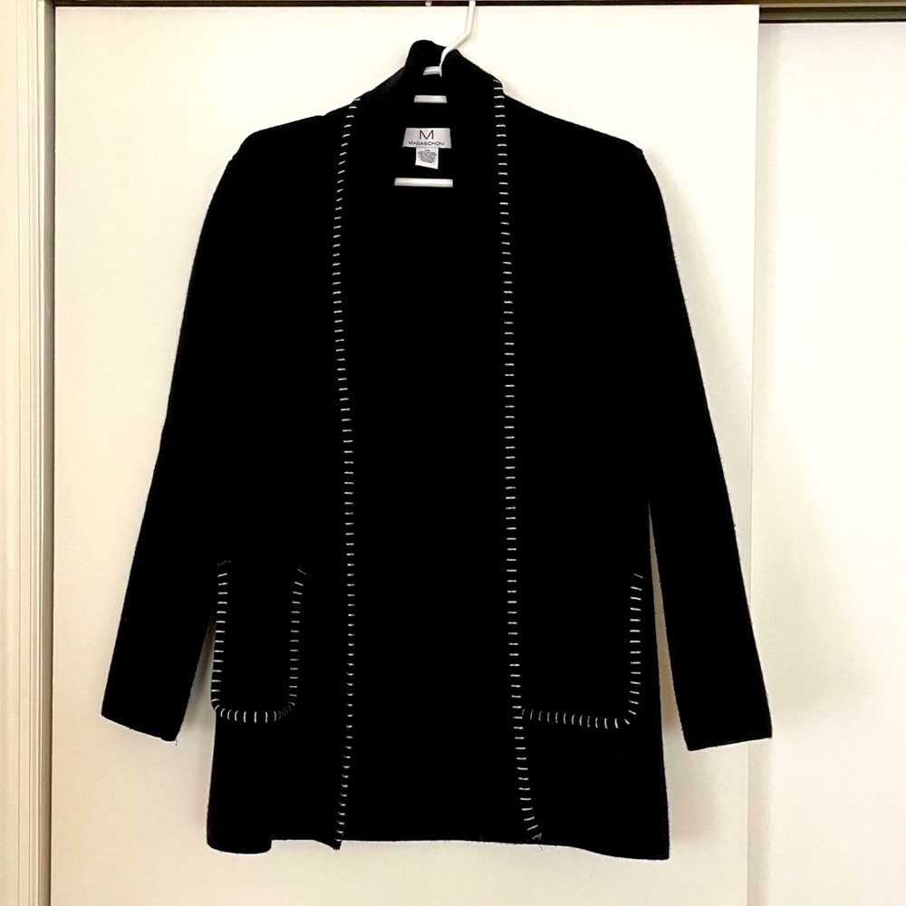 LIKE NEW MAGASCHONI Black Open Front Cardigan with White Stitching